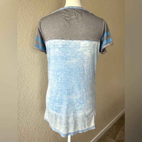 🏀 Denver Nuggets Women’s Tee – Touch by Alyssa Milano – Size Small - Picture 5 of 8